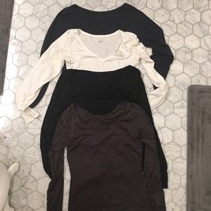4 Uniqlo heattech long sleeve V necks